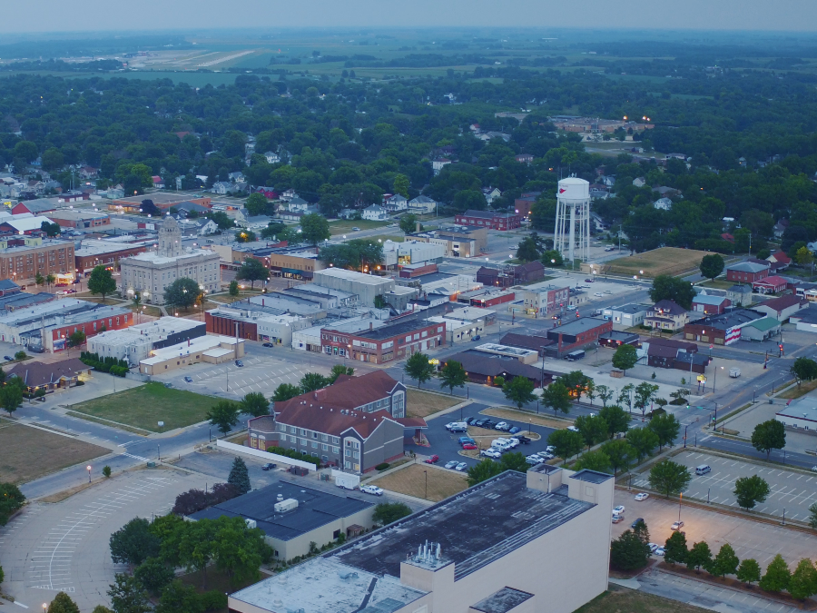 Aerial shot of the city of Newton, Iowa